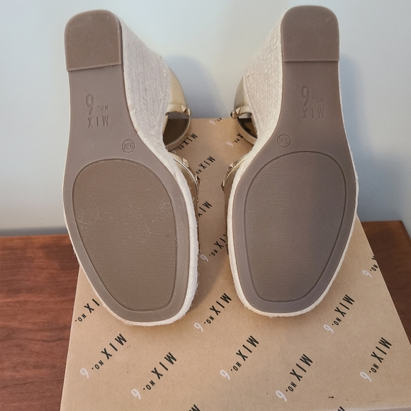 Never worn gold espadrilles from Mix No. 6 - Picture 3 of 6